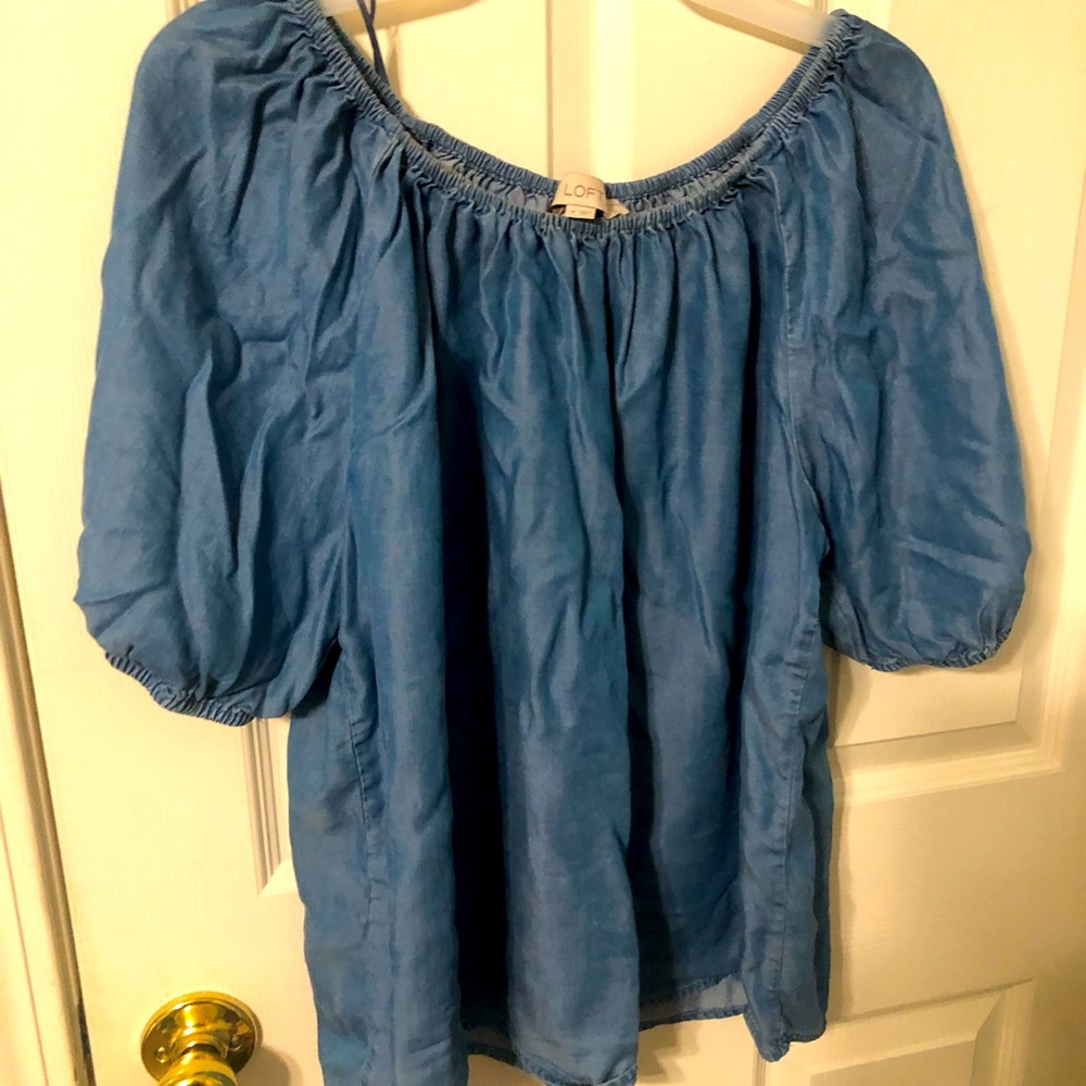 An interesting blouse from Loft almost new size M - Picture 4 of 4